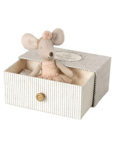 Peluche Maileg Petite Souris Ballerine dans son lit